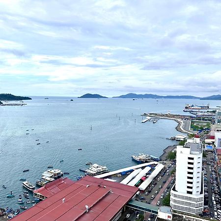 Kota Kinabalu City Centre @ The Shore By Casa Yolo Luaran gambar