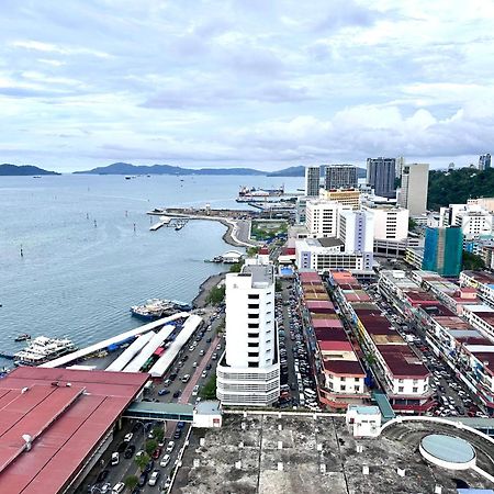 Kota Kinabalu City Centre @ The Shore By Casa Yolo Luaran gambar