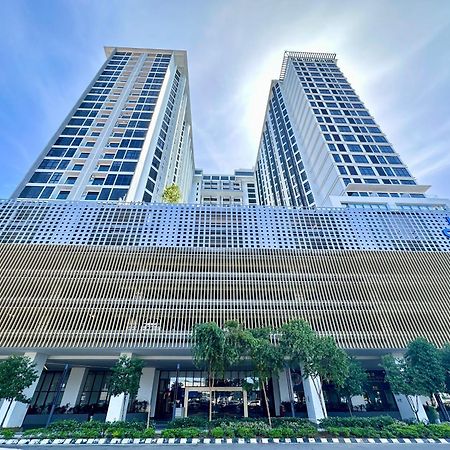 Kota Kinabalu City Centre @ The Shore By Casa Yolo Luaran gambar