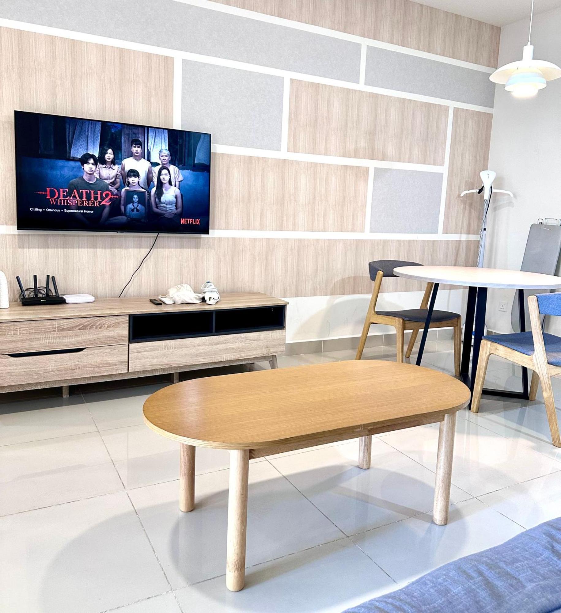 Kota Kinabalu City Centre @ The Shore By Casa Yolo Luaran gambar